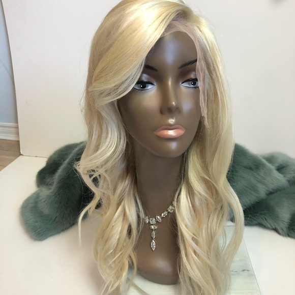 Blonde lace front 100% human hair wig - Picture 3 of 4